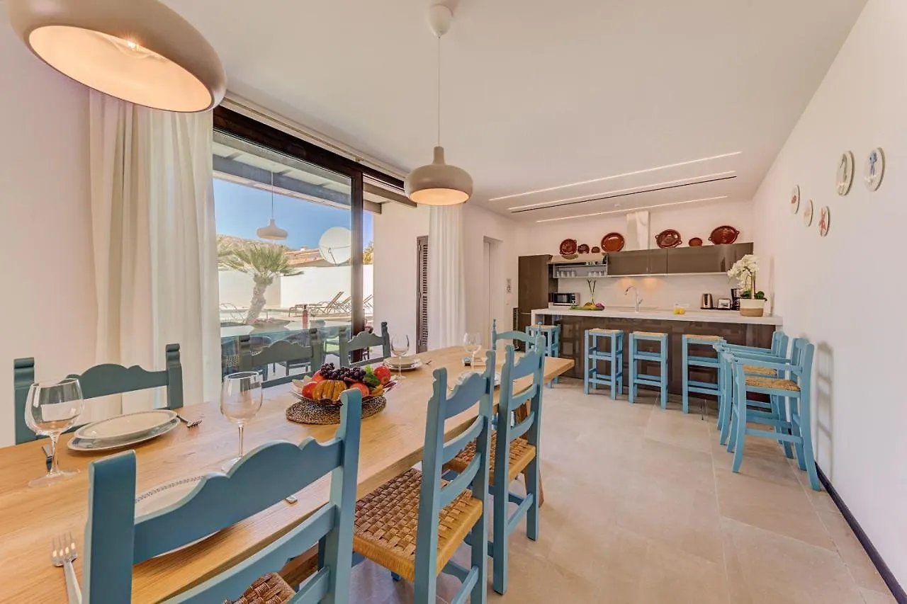 Stunning Waterfront Property Villa Can Silver Unique Puerto Pollensa Villa Newly Converted Stylish House  بورت دي بوينسا